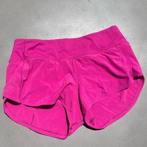 Lululemon LR 2.5” Speed Up Shorts, size 4!